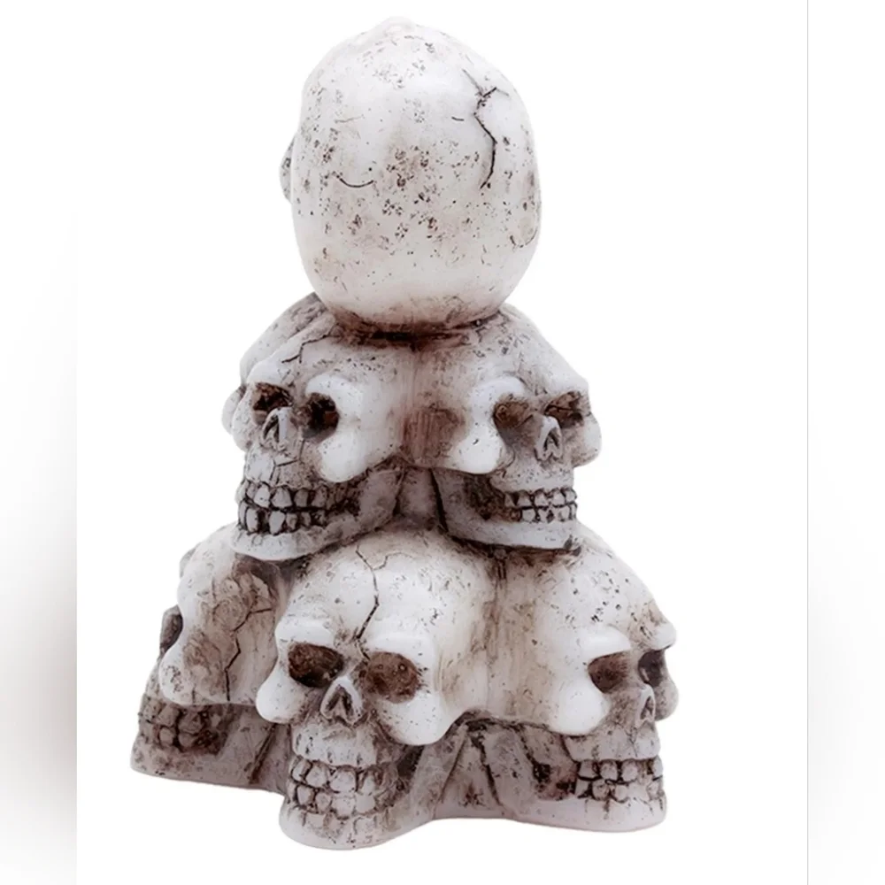 Halloween White Stacked as Christmas tree Skull Bleeding Candle 7